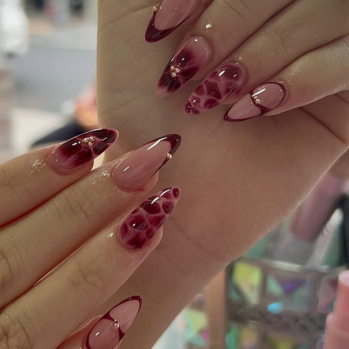 Burgundy French Minimalist Petal Press-on Nails